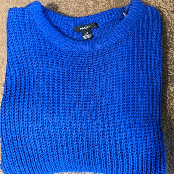 Blue knit sweater - Picture 1 of 3